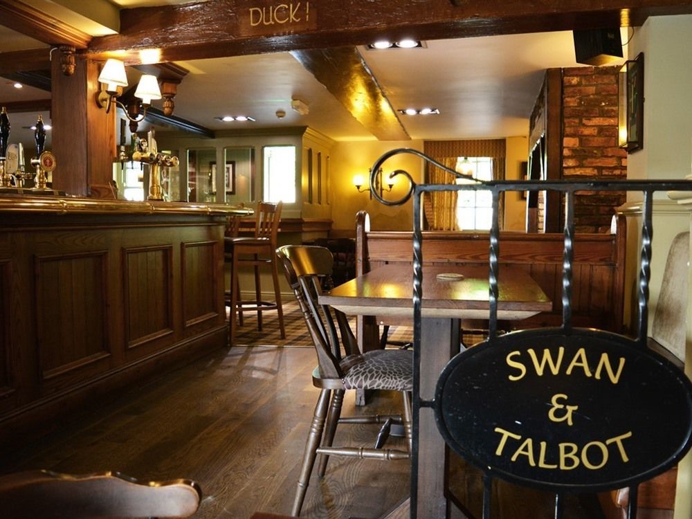 Swan & Talbot Inn เวเทอร์บี ภายนอก รูปภาพ