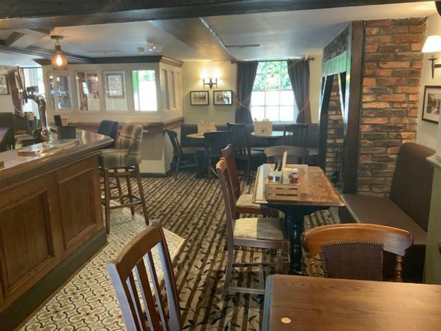 Swan & Talbot Inn เวเทอร์บี ภายนอก รูปภาพ
