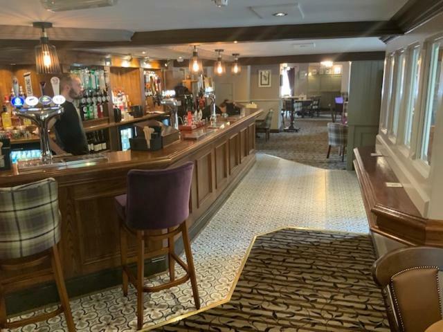 Swan & Talbot Inn เวเทอร์บี ภายนอก รูปภาพ